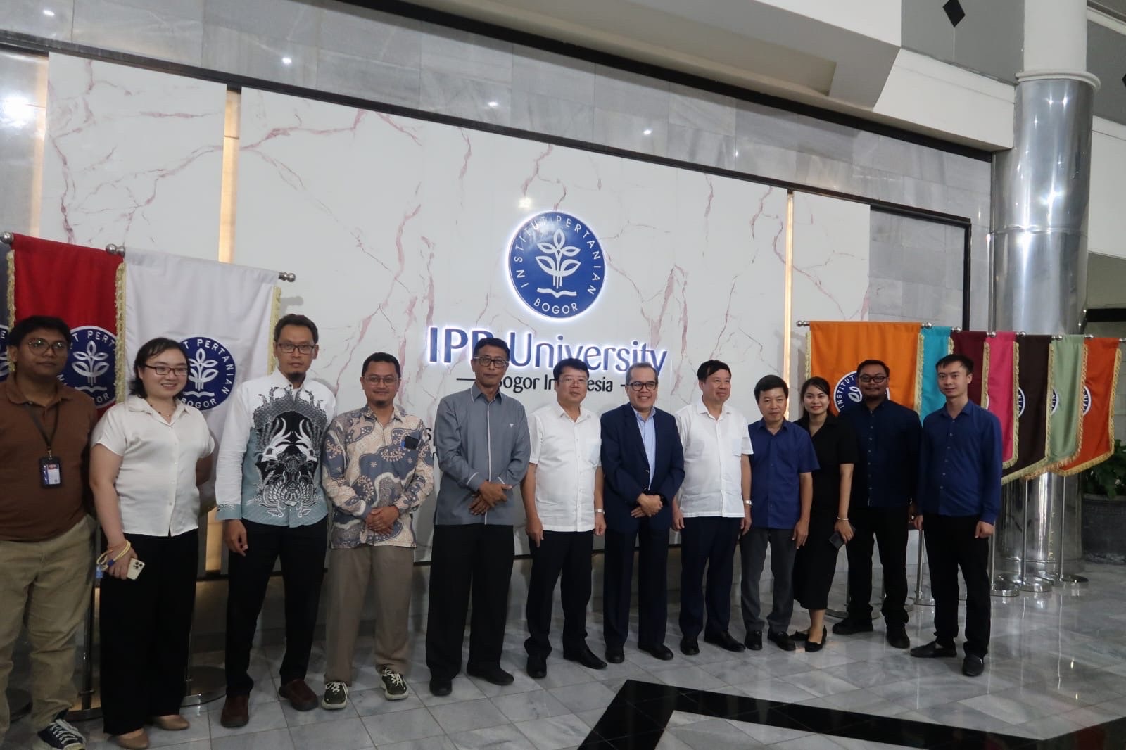 Hợp tác quốc tế